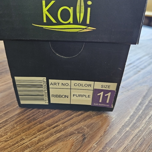 Kali Women's Purple Sandals with Bow - Picture 8 of 8